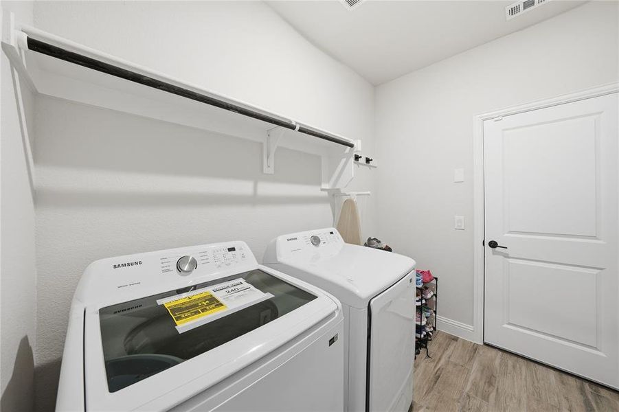 Close-up of interior finishes inside a home in , Midlothian (Image 20).