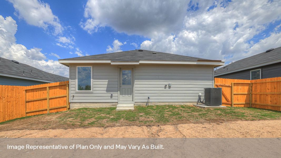 Representative exterior photo of a completed home built from the The Atlanta by D.R. Horton in Swenson Heights, Seguin, TX (Image 18). Representative exterior photo of a completed home built from the The Atlanta by D.R. Horton in Swenson Heights, Seguin, TX (Image 18).