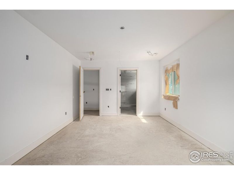 Spacious, unfurnished interior of a new home in , Denver (Image 20).