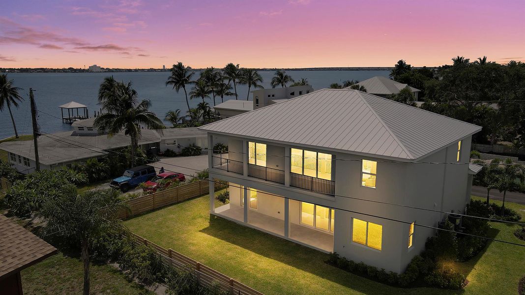 Exterior details and patio area of a home in , Jensen Beach (Image 35).