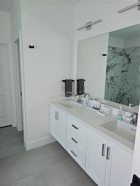 Furnished interior view inside a new home in , Houston (Image 9).