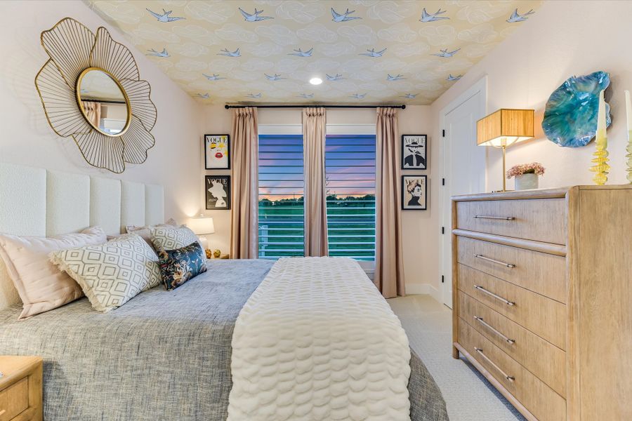 Representative furnished interior of a home built from the Bandera II by Giddens Homes in Whispering Wind, Bertram (Image 61).