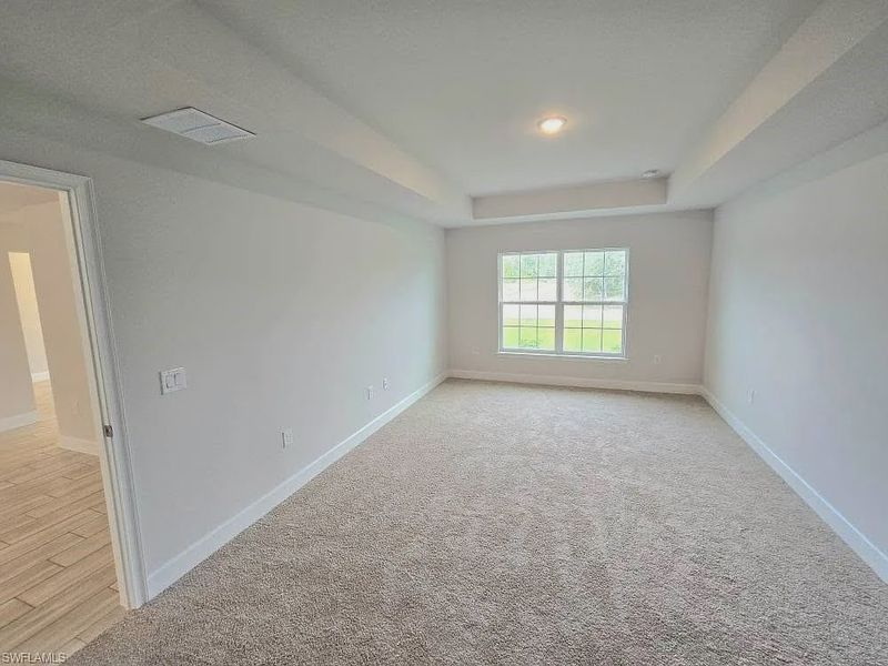 Spacious, unfurnished interior of a new home in Lehigh Acres, Lehigh Acres (Image 11).