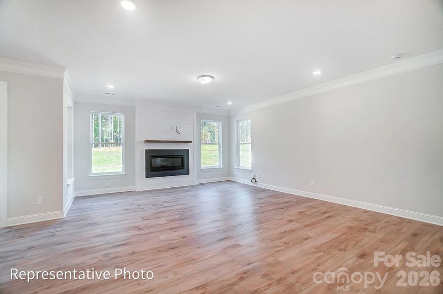 Spacious, unfurnished interior of a new home in Rone Creek, Waxhaw (Image 16). Spacious, unfurnished interior of a new home in Rone Creek, Waxhaw (Image 16).