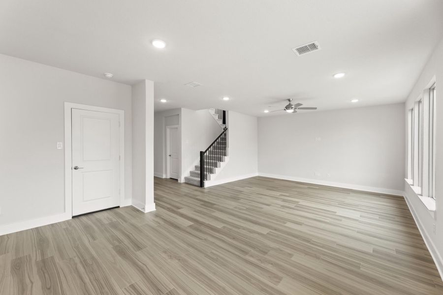 Spacious, unfurnished interior of a new home in Waterscape, Royse City (Image 12). Spacious, unfurnished interior of a new home in Waterscape, Royse City (Image 12).
