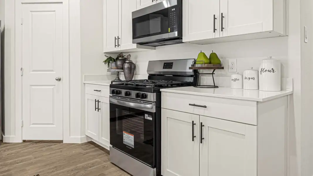 Furnished interior view inside a new home in Holly Ridge, Rosenberg (Image 6).