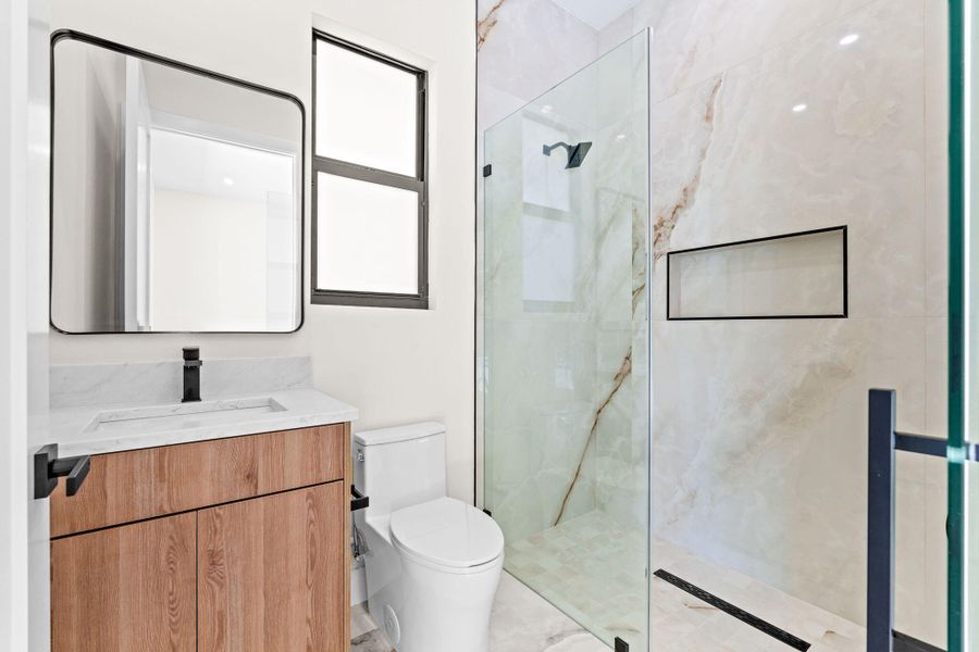 25-web-or-mls-A7409341 25-web-or-mls-A7409341