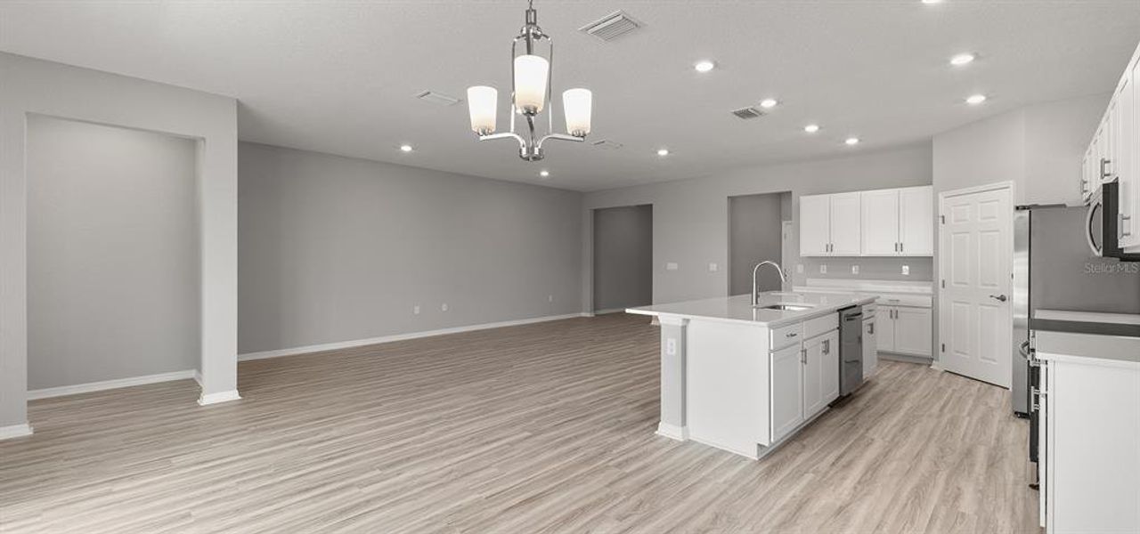 Image 11 of a home in Vista Trace.