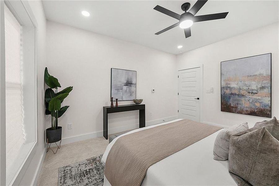 Furnished interior view inside a new home in , Atlanta (Image 16).