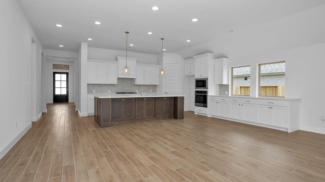 Spacious, unfurnished interior of a new home in Serenity 55+ Active Adult, Manvel (Image 10). Spacious, unfurnished interior of a new home in Serenity 55+ Active Adult, Manvel (Image 10).