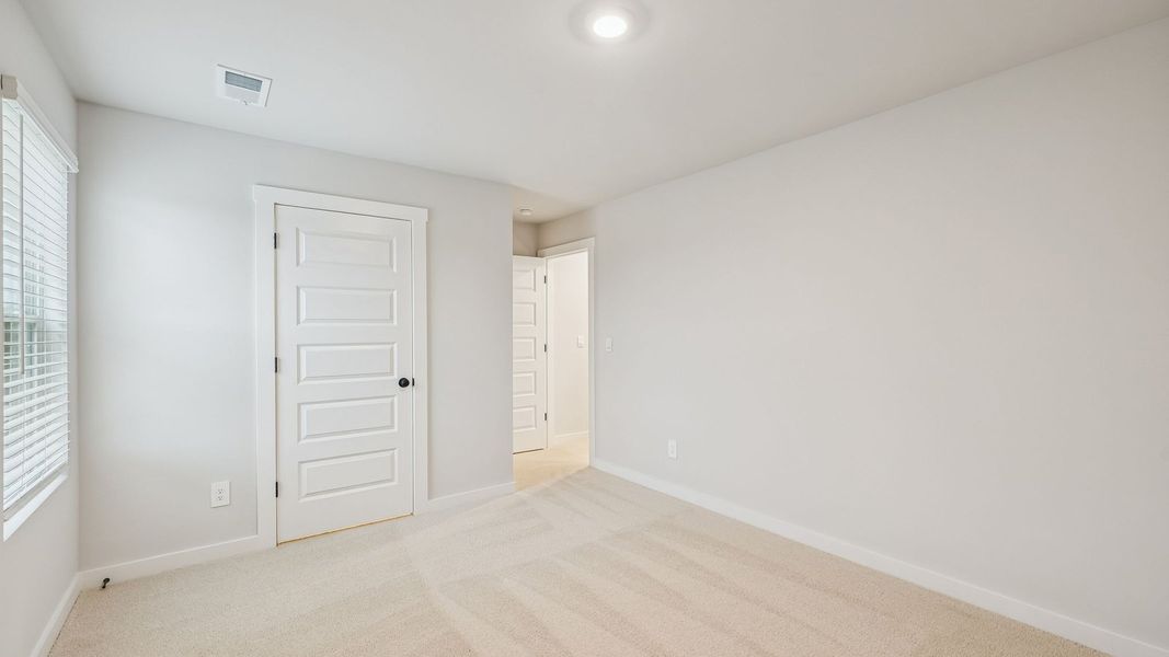 Representative unfurnished interior of a home built from the Tisdale by D.R. Horton in Harvest Point, Spring Hill (Image 69). Representative unfurnished interior of a home built from the Tisdale by D.R. Horton in Harvest Point, Spring Hill (Image 69).