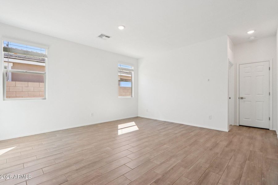 34-web-or-mls-W Bowker St-S2803-034 34-web-or-mls-W Bowker St-S2803-034