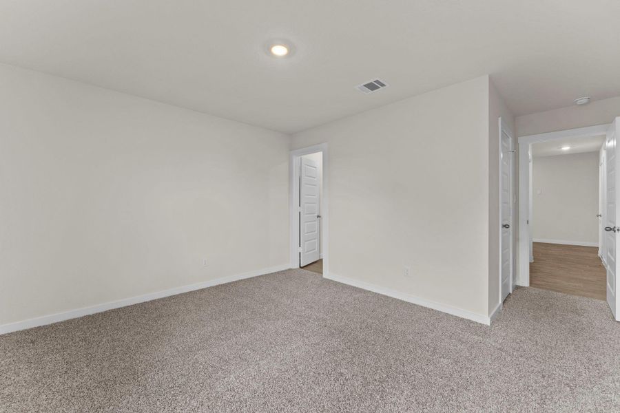 Spacious, unfurnished interior of a new home in Hartland Ranch, Lockhart (Image 14). Spacious, unfurnished interior of a new home in Hartland Ranch, Lockhart (Image 14).