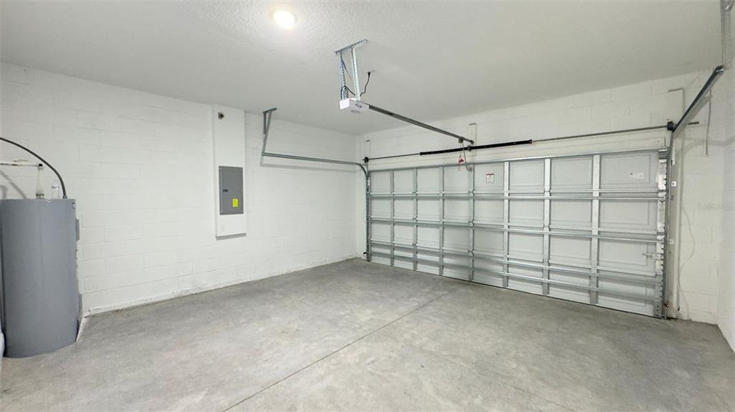 Image 29 of a home in .