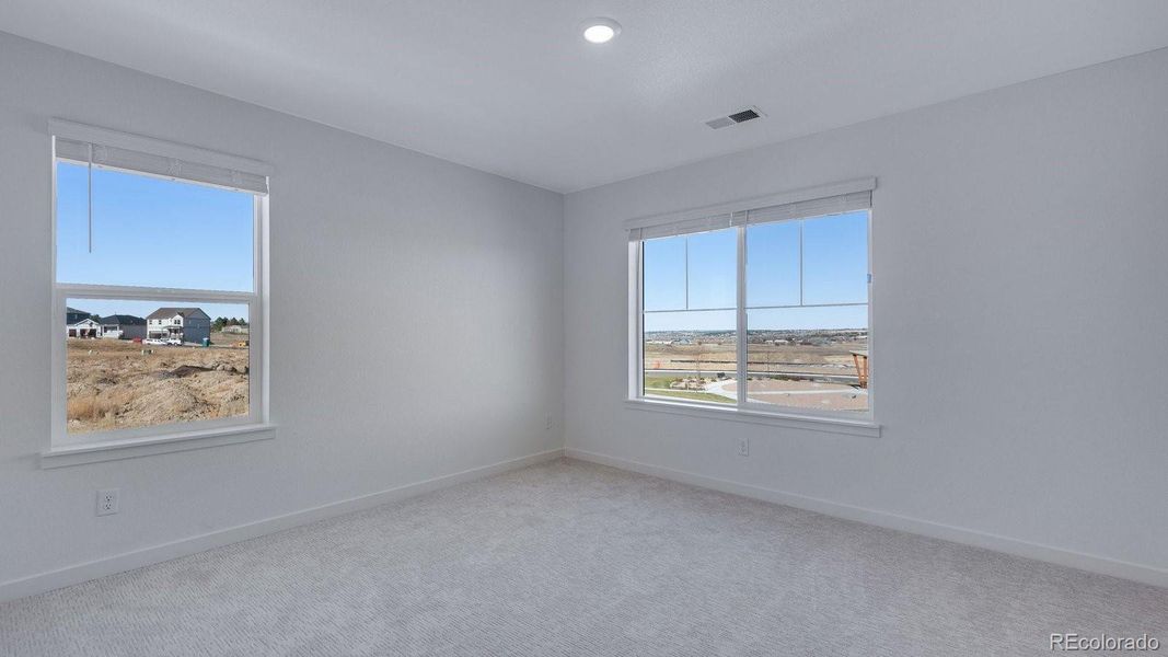 Spacious, unfurnished interior of a new home in Timberleaf, Thornton (Image 40).