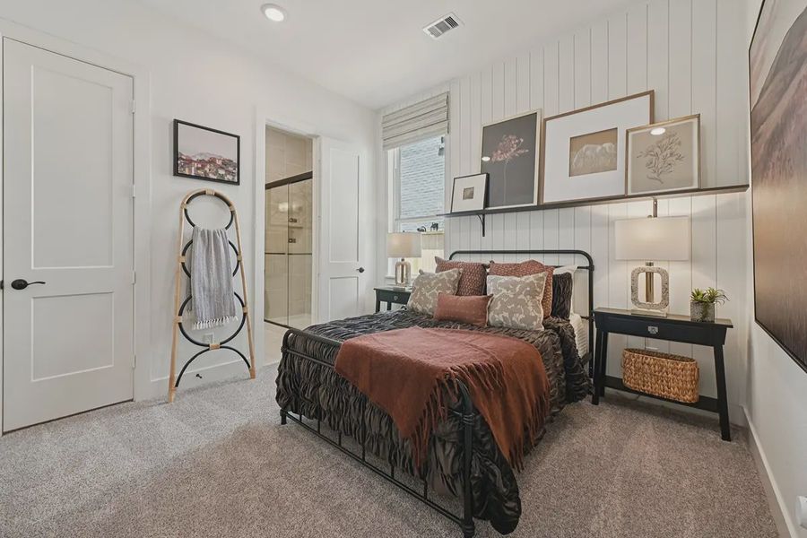 Furnished interior view inside a new home in Meridiana 60's, Manvel (Image 11).