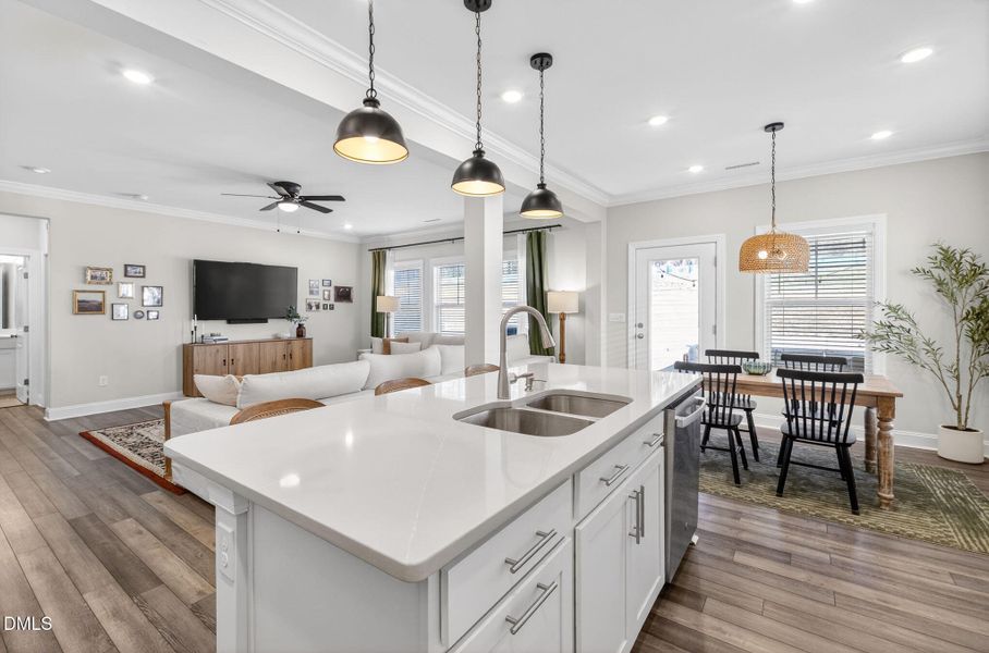 25-web-or-mls-215 Sea Cave-25