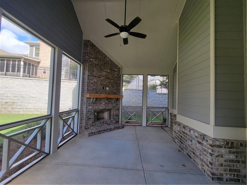 Exterior details and patio area of a home in , Jefferson (Image 20).