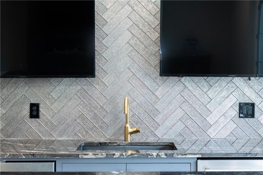 Close-up of interior finishes inside a home in , Acworth (Image 22).