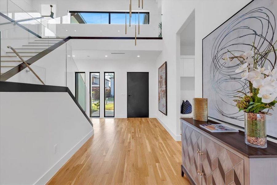 Furnished interior view inside a new home in , Dallas (Image 5).