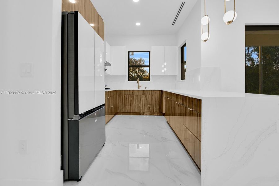 Image 31 of a home in .