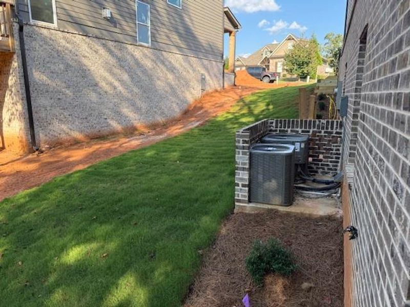 Exterior details and patio area of a home in , Jefferson (Image 3).