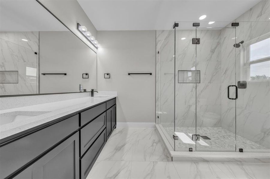 Furnished interior view inside a new home in , Grand Prairie (Image 11).