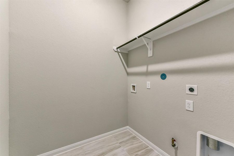 Spacious, unfurnished interior of a new home in Encino Estates, Dayton (Image 21). Spacious, unfurnished interior of a new home in Encino Estates, Dayton (Image 21).