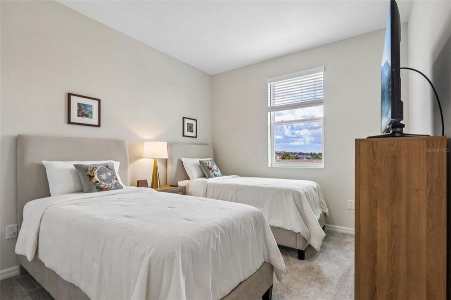 Furnished interior view inside a new home in , Winter Garden (Image 17).