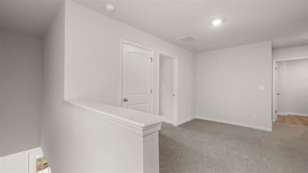 Spacious, unfurnished interior of a new home in Braselton Village, Braselton (Image 20).