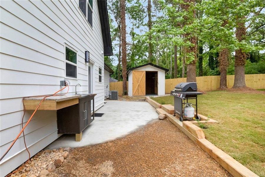 Front exterior of a new home in , Atlanta, GA, highlighting curb appeal (Image 1). Front exterior of a new home in , Atlanta, GA, highlighting curb appeal (Image 1).
