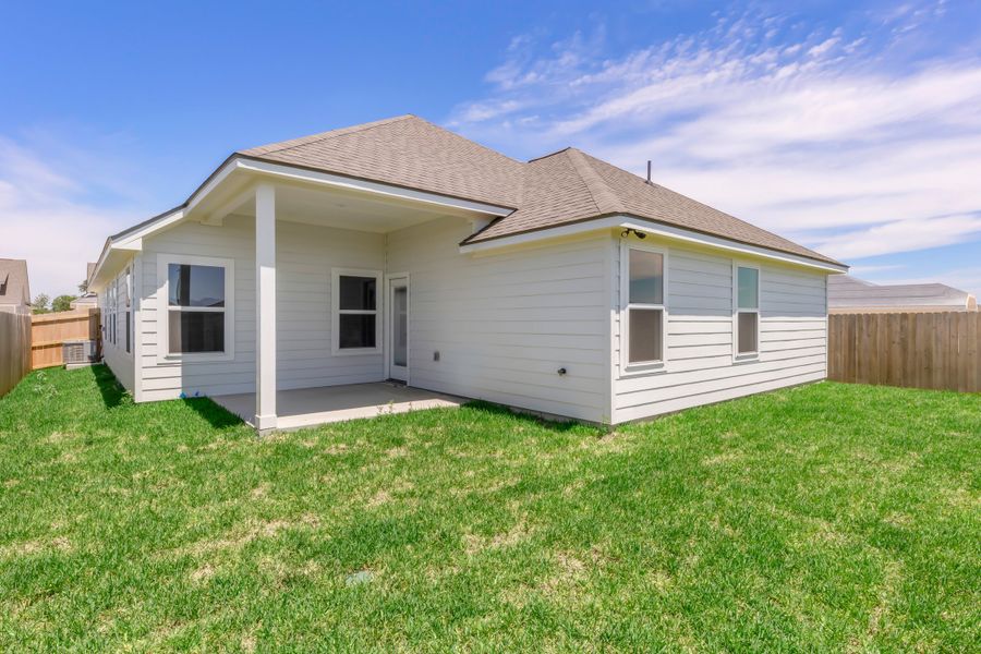 Representative exterior details of a home built from the The Poppy by Avonley Homes in Rudder Pointe, Bryan (Image 3).