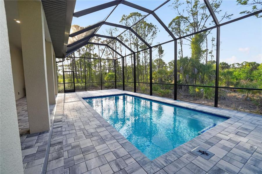 Exterior details and patio area of a home in , Port Charlotte (Image 49).