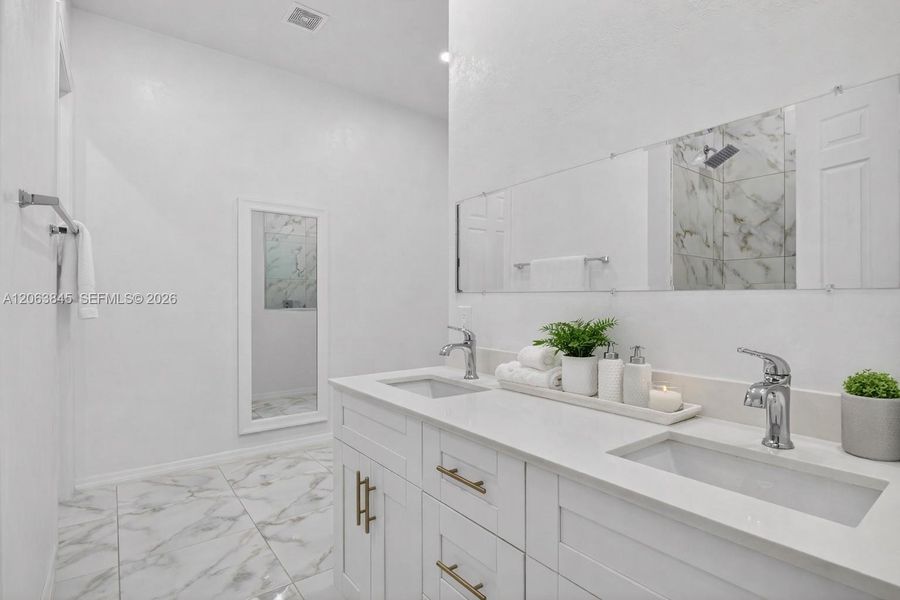 Furnished interior view inside a new home in , Lehigh Acres (Image 11).