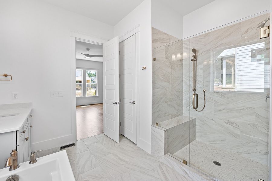 Representative furnished interior of a home built from the The Emerson by RobuckHomes in Stonehenge, Raleigh (Image 118).