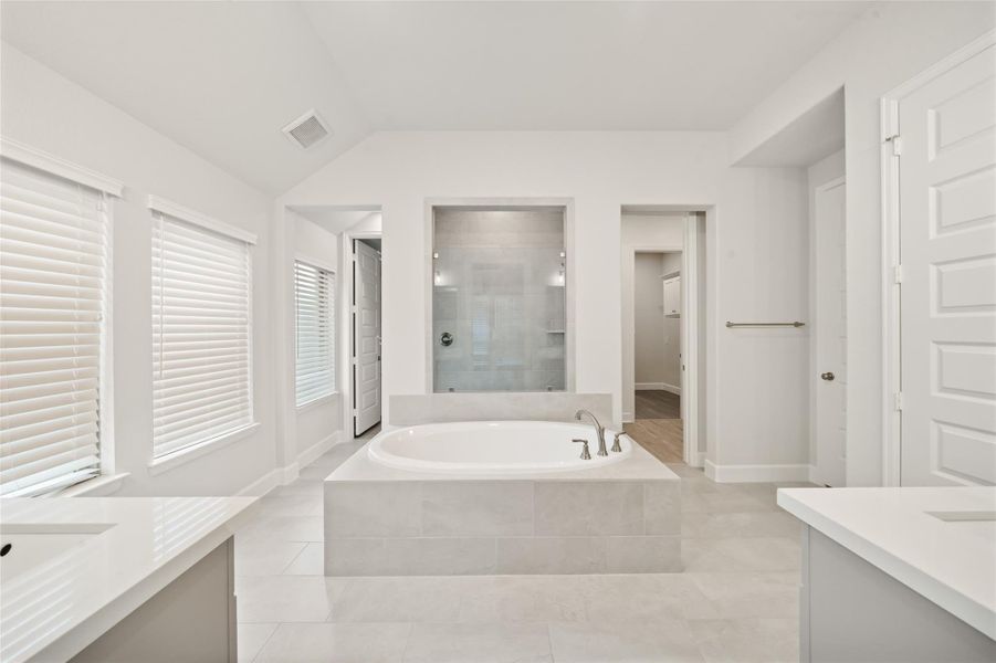 Furnished interior view inside a new home in The Woodlands Hills 60', Willis (Image 4). Furnished interior view inside a new home in The Woodlands Hills 60', Willis (Image 4).