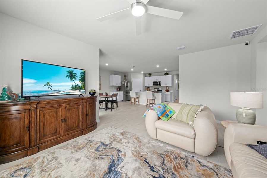 Furnished interior view inside a new home in , Port Charlotte (Image 48).