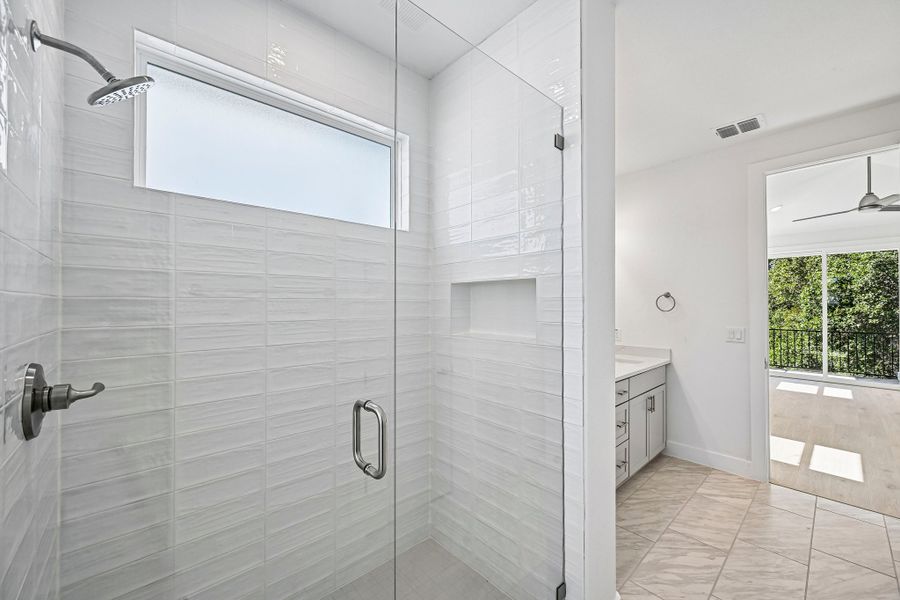 Furnished interior view inside a new home in Foxfield, Austin (Image 8).