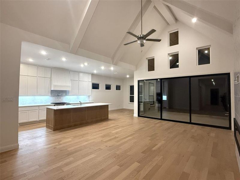 Spacious, unfurnished interior of a new home in Highland Crossing, Celina (Image 18). Spacious, unfurnished interior of a new home in Highland Crossing, Celina (Image 18).