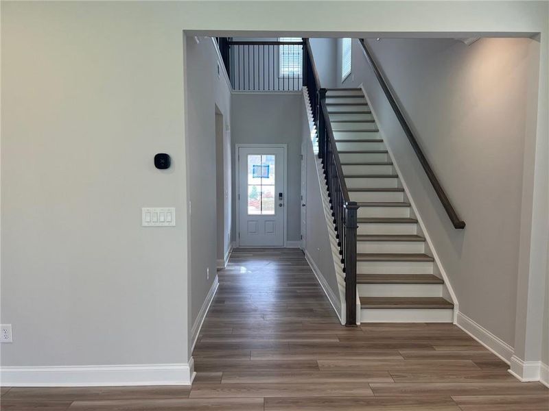 Spacious, unfurnished interior of a new home in Crofton Place Enclave, Snellville (Image 24).