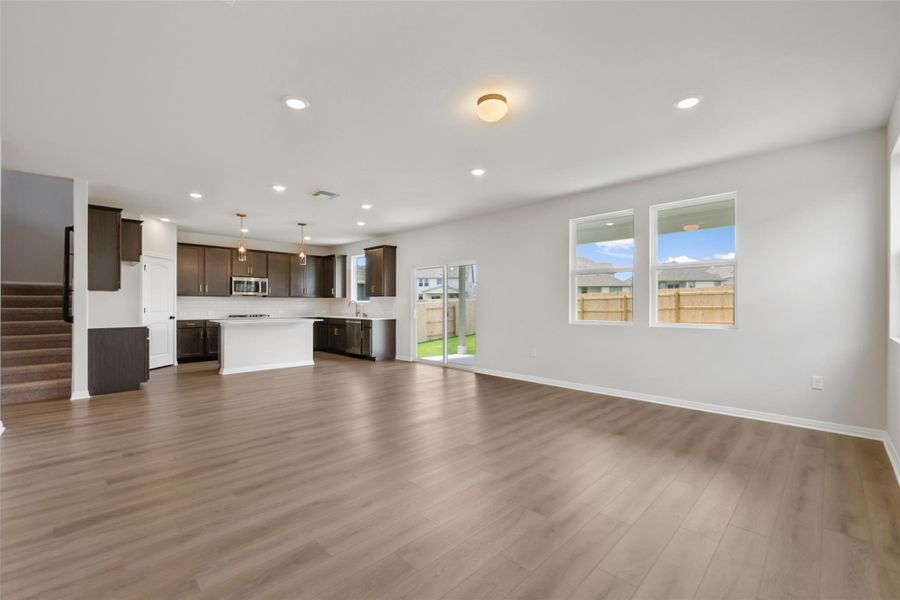 Representative images and renderings are for illustrative purposes. Actual structural options and design finishes of home may vary. Representative images and renderings are for illustrative purposes. Actual structural options and design finishes of home may vary.