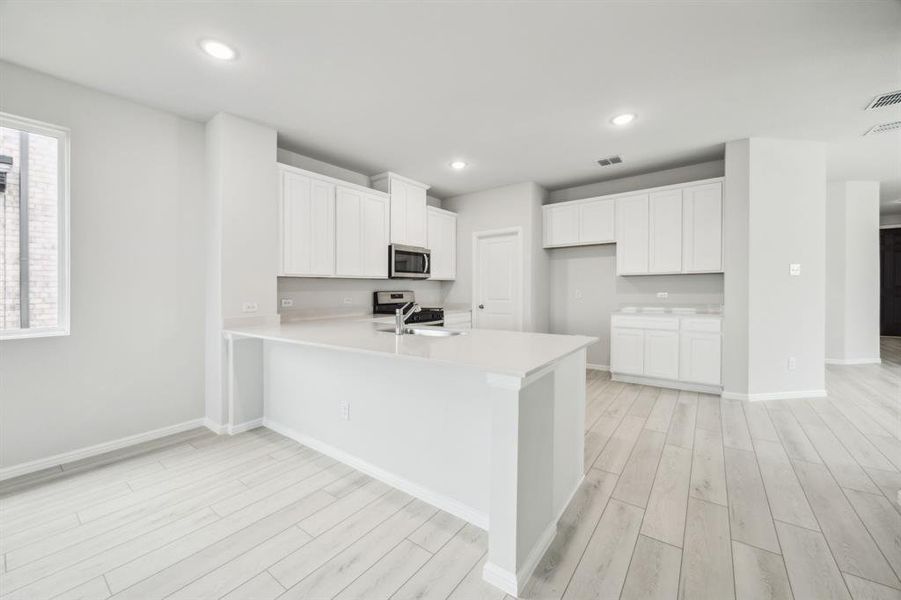 Furnished interior view inside a new home in Bellagio, Forney (Image 7).