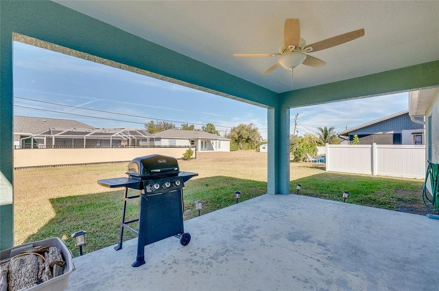 Exterior details and patio area of a home in , Englewood (Image 27).