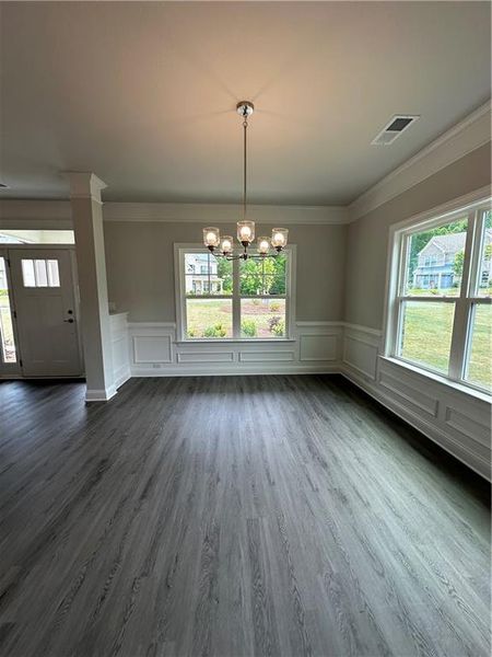 Spacious, unfurnished interior of a new home in Mirror Lake at South Harbour, Villa Rica (Image 45).