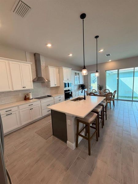 Furnished interior view inside a new home in , Winter Garden (Image 9).