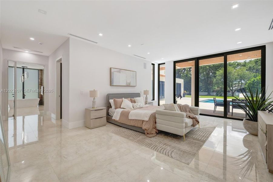 Furnished interior view inside a new home in , Cooper City (Image 4).
