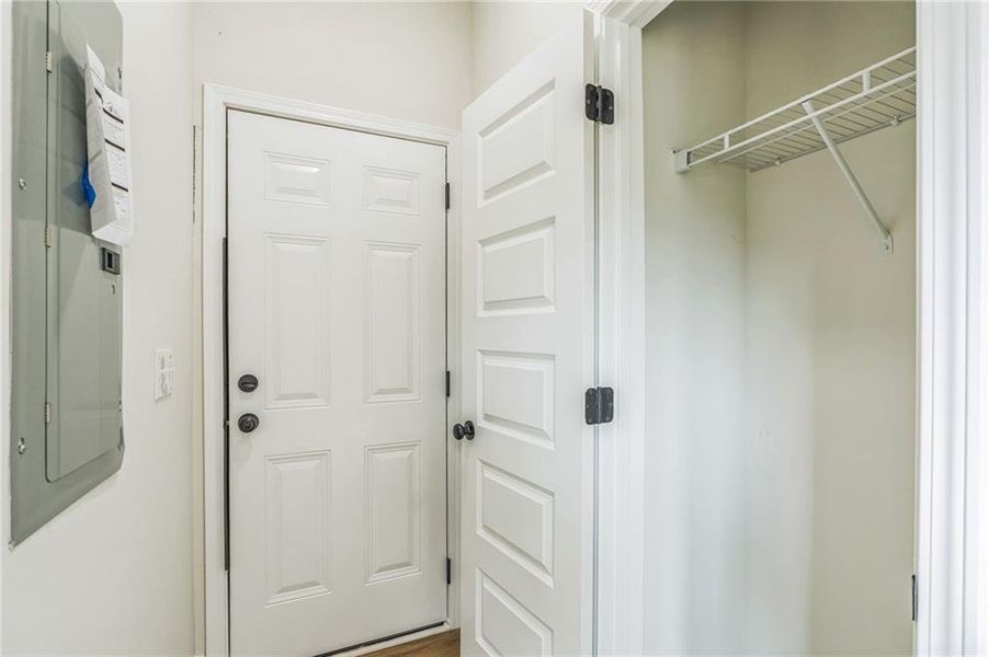 Furnished interior view inside a new home in , Atlanta (Image 26). Furnished interior view inside a new home in , Atlanta (Image 26).