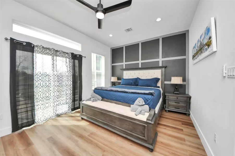 Furnished interior view inside a new home in , Houston (Image 27). Furnished interior view inside a new home in , Houston (Image 27).