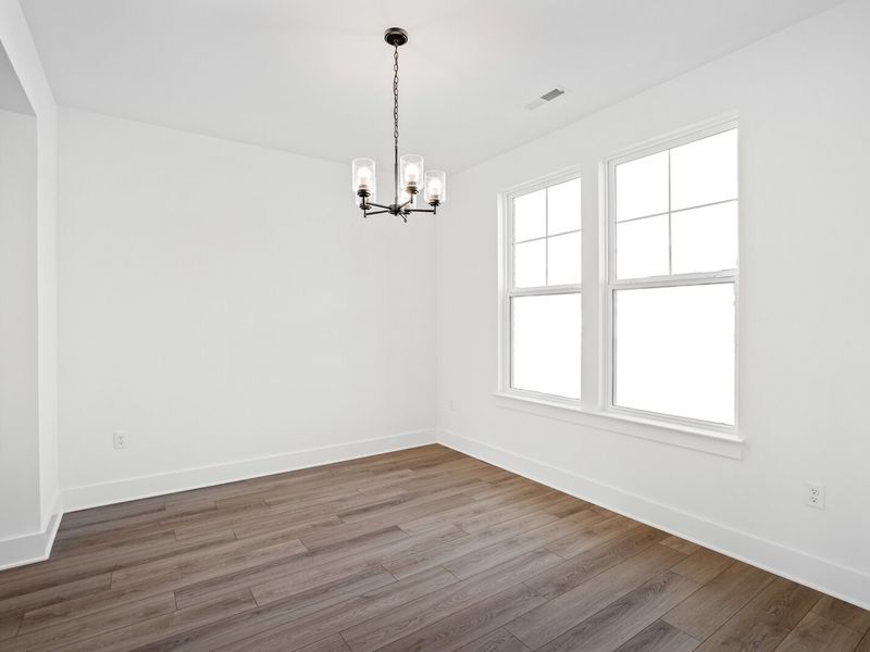 Spacious, unfurnished interior of a new home in Woods Crossing, Gallatin (Image 18).