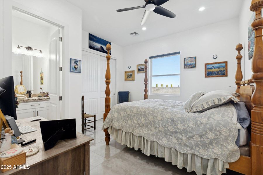 52-web-or-mls-6786-w-palomino-wy 52-web-or-mls-6786-w-palomino-wy